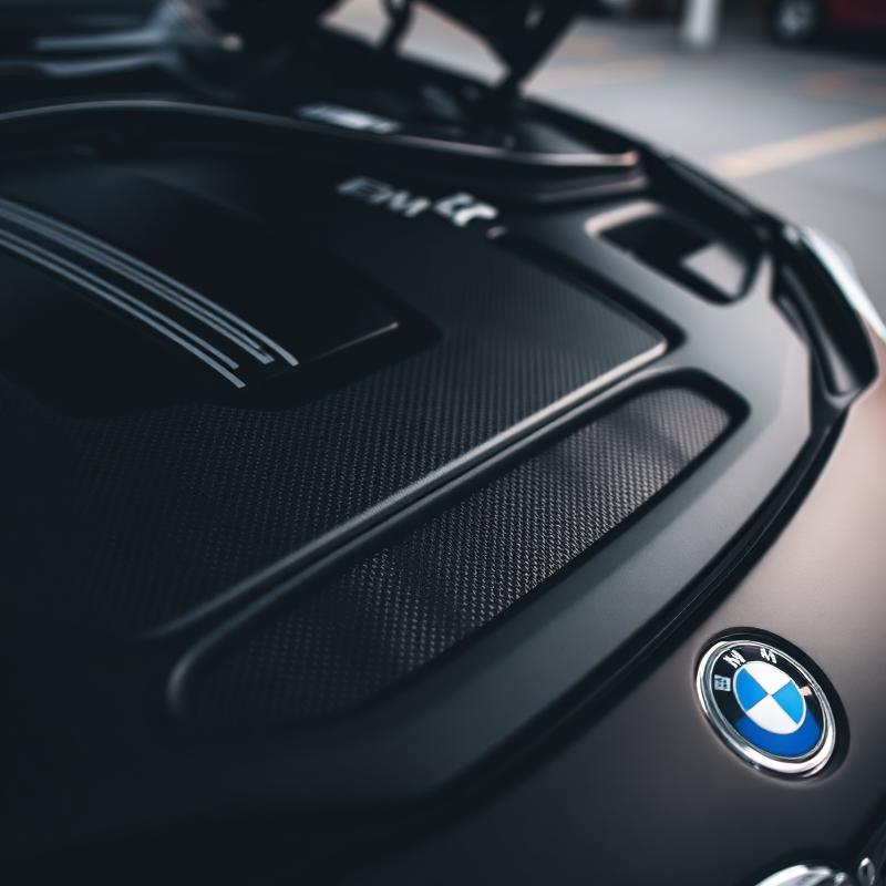 BMW M2 G87 with RSI c6 carbon